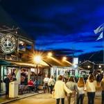 Shopping at the Wharf & Thames Street