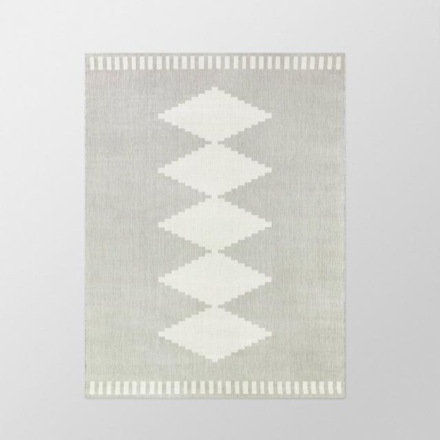 7'10" x 10' Diamond Outdoor Rug Cream - Project 62™