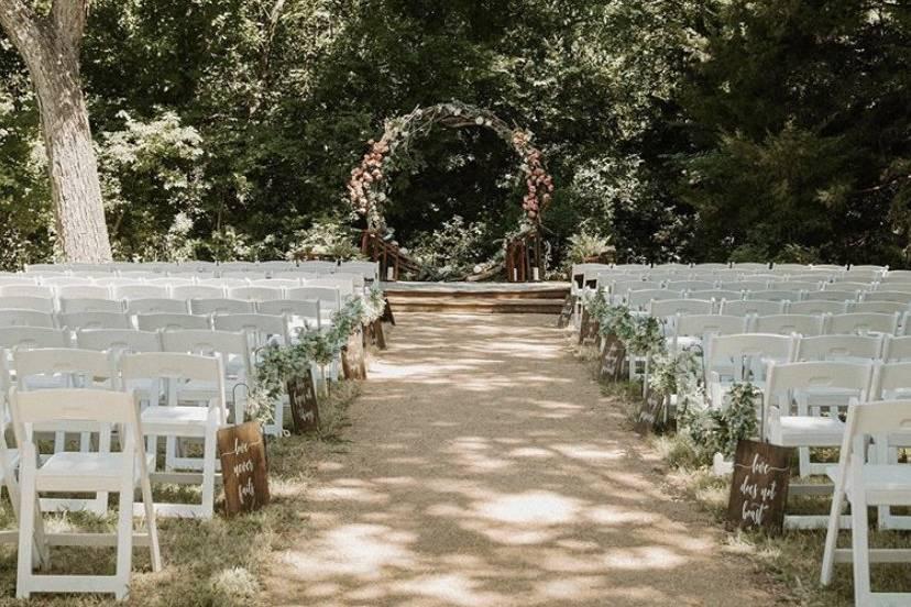 The Wedding Website of Holly Westbrook and Tommy Sievers