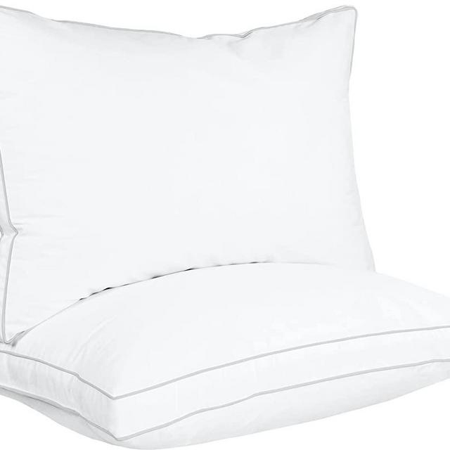 Utopia Bedding Bed Pillows for Sleeping Standard Size (White), Set of 2, Cooling Hotel Quality, Gusseted Pillow for Back, Stomach or Side Sleepers