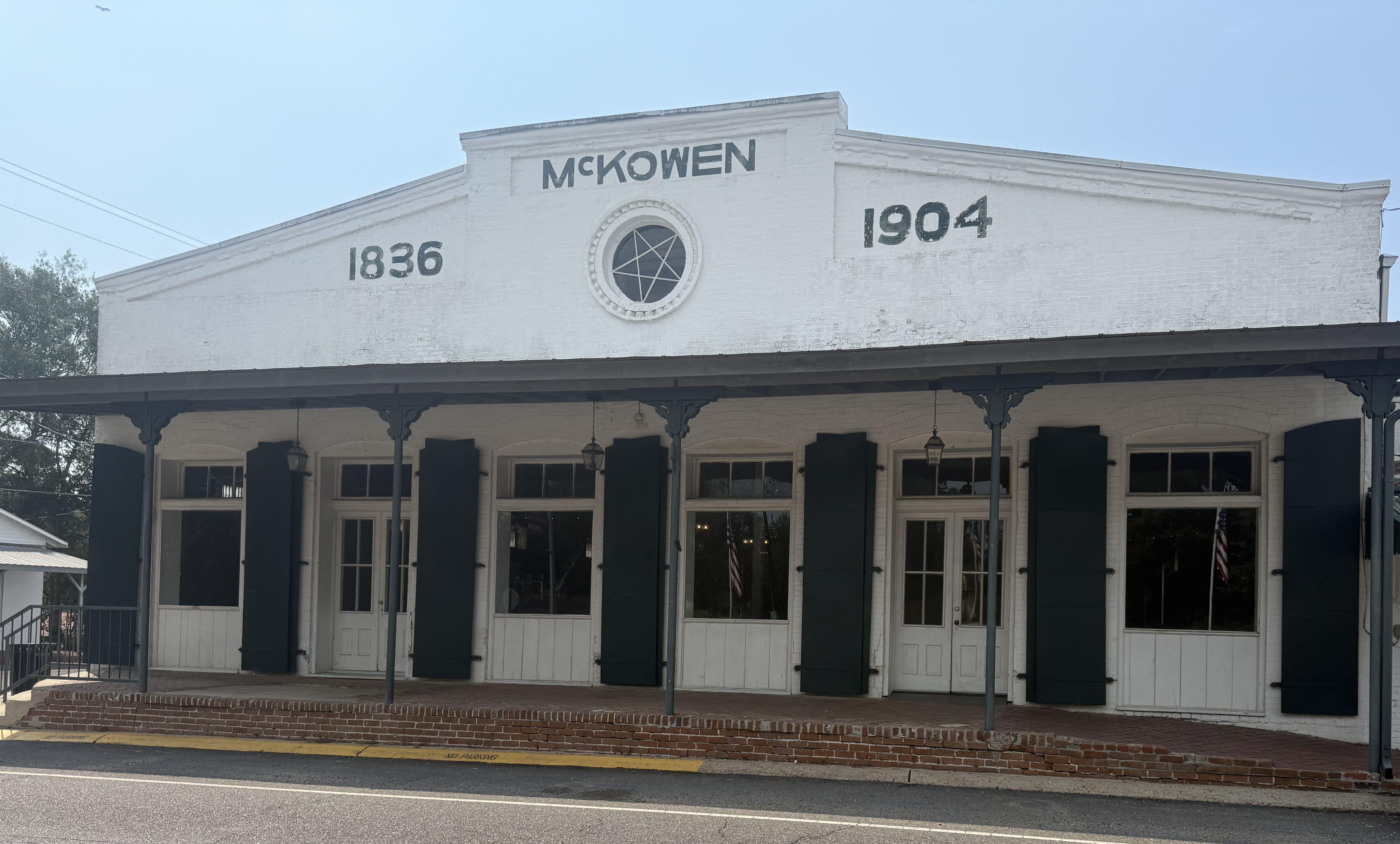 The Wedding Website of Darbie Lee Starns and Jeauhn William Karney