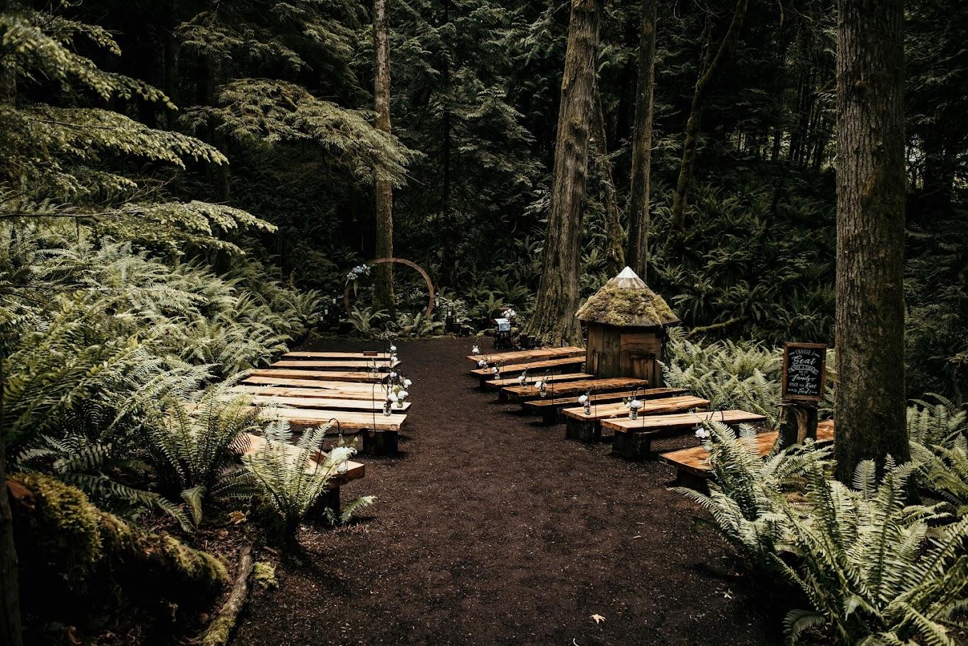 The Wedding Website of Megan Rozon and Adam Love