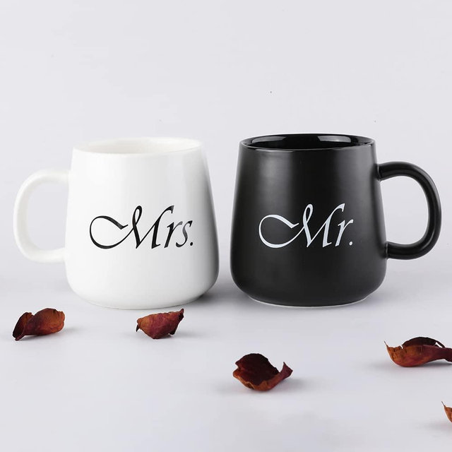Mr and Mrs Wedding Anniversary Coffee Mugs, Presents for Bridal Shower Engagement, Anniversary Presents for Couples,Newlyweds Couples