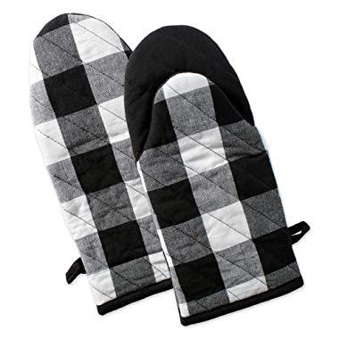 DII Buffalo Check Plaid Oven Mitts, Heat Resistant for Everyday Kitchen Cooking and Baking, Perfect for Holidays or Hostess & Housewarming Gifts (13x6" - Set of 2), Black & White