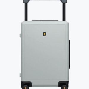 Voyageur Carry-On 20''