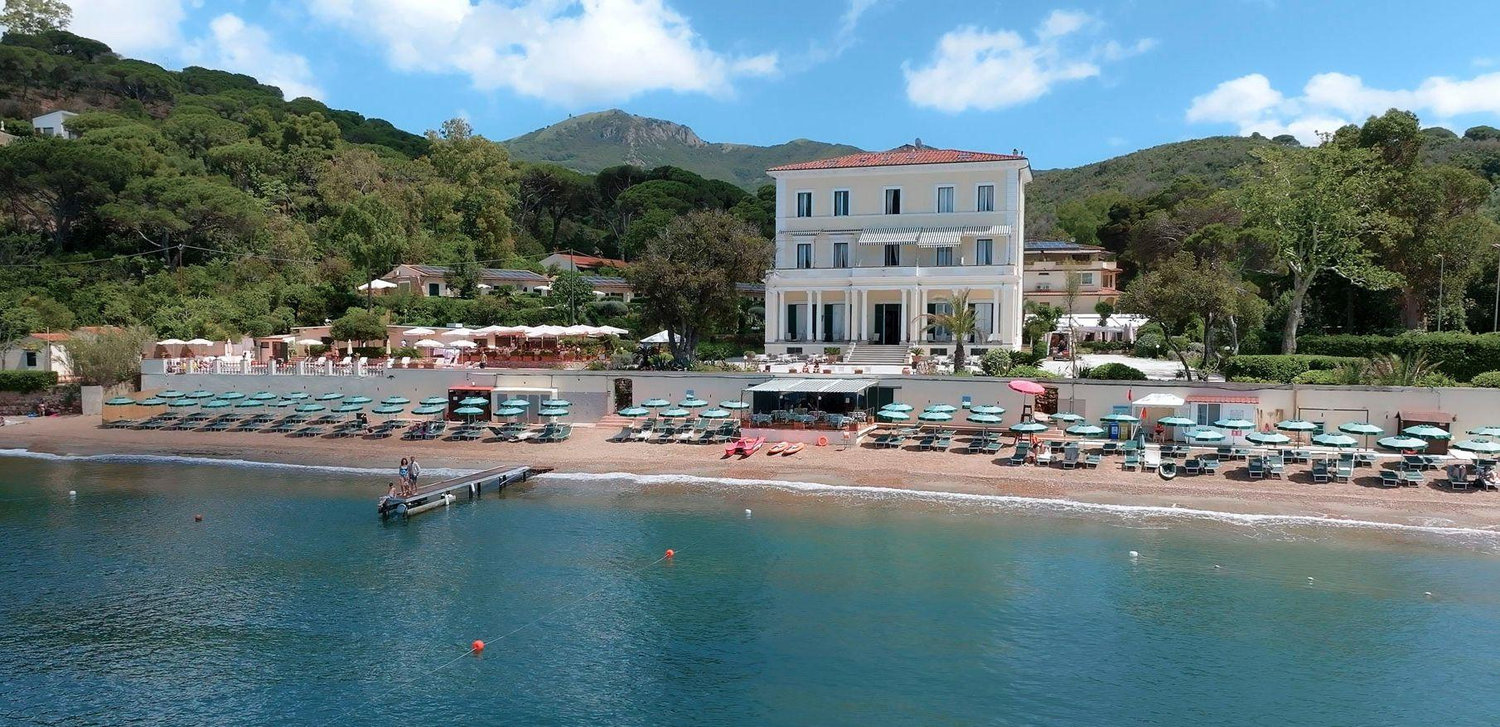 The Wedding Website of Georgie De Mattos and Filippo Talucci