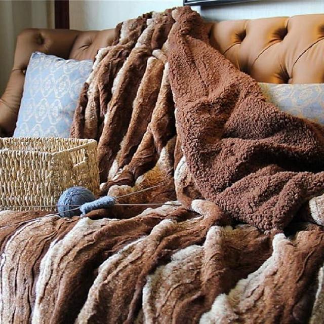 Tache 63 X 90 Inch Elegant Golden Dark Brown Faux Fur Super Soft Warm Sherpa Throw Blanket, Twin Size
