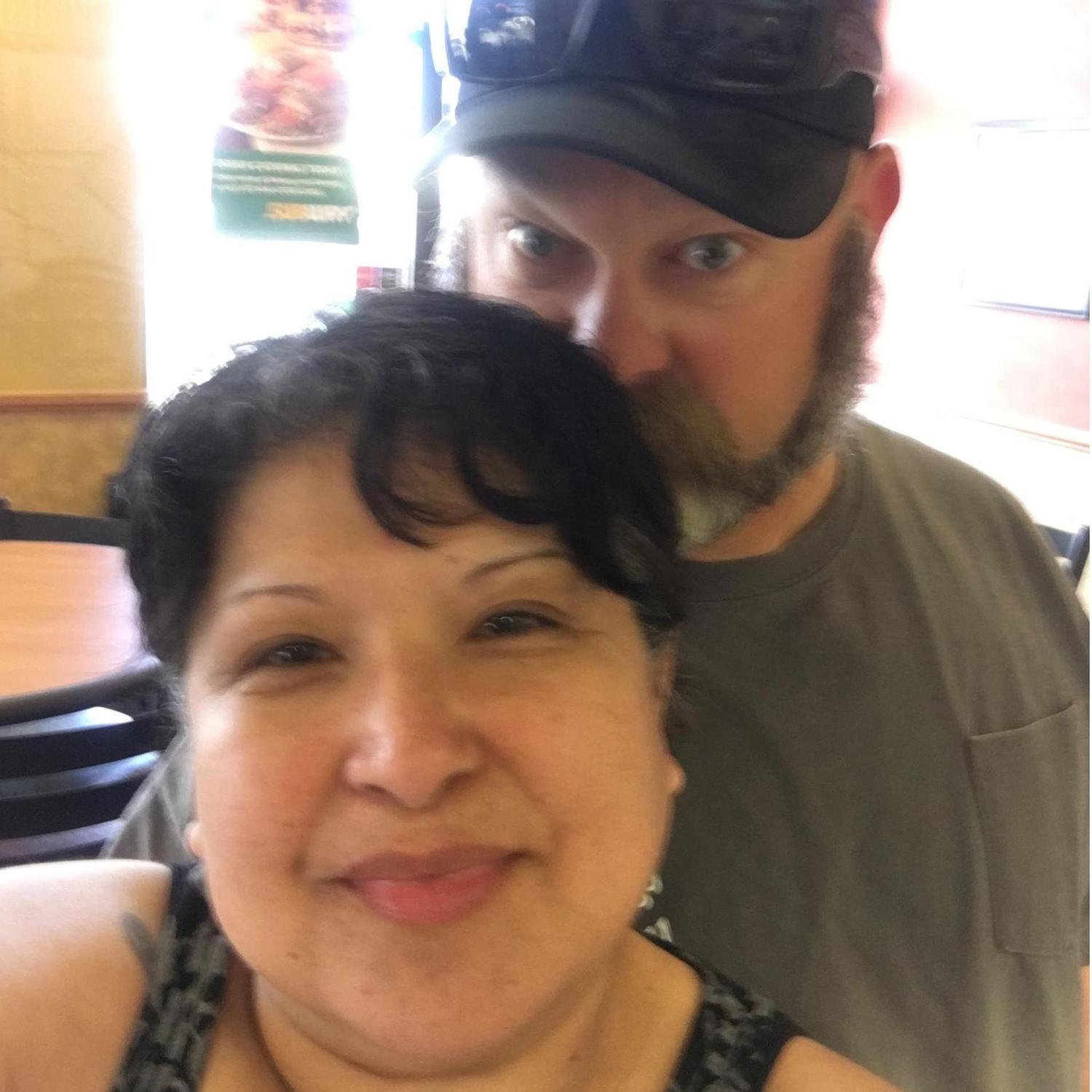 He always says "you look the best without makeup"... little did he know!