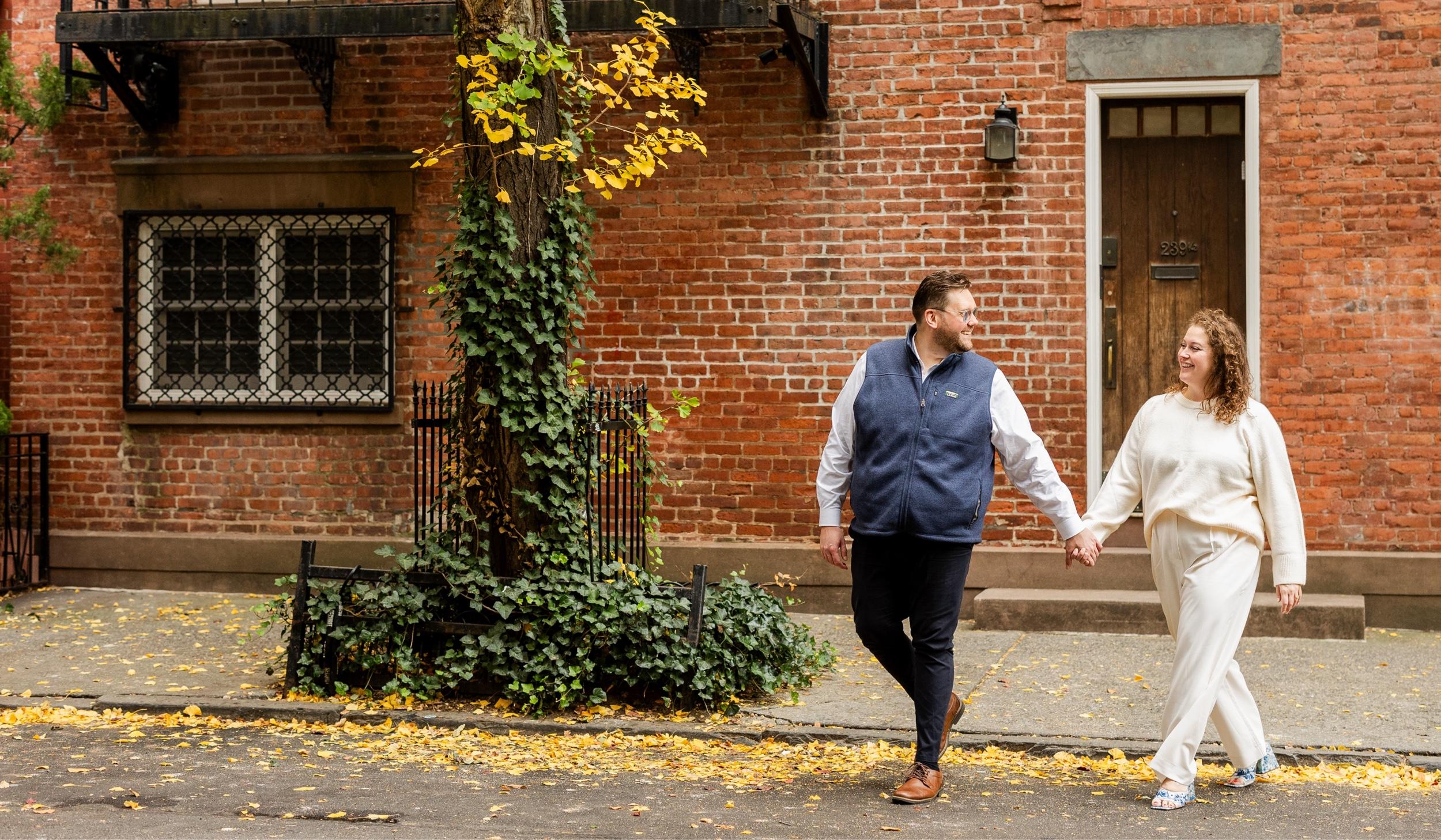 The Wedding Website of Rebecca Savage and Robert Huntoon