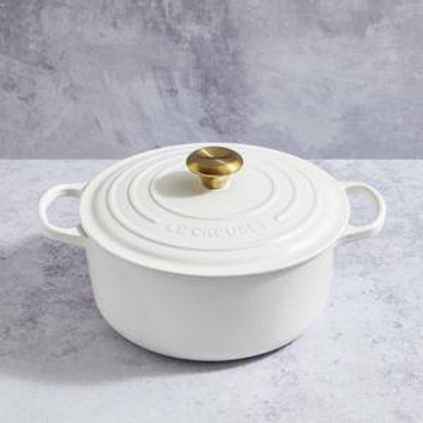 Le Creuset, Signature Round Dutch Oven | White/Gold