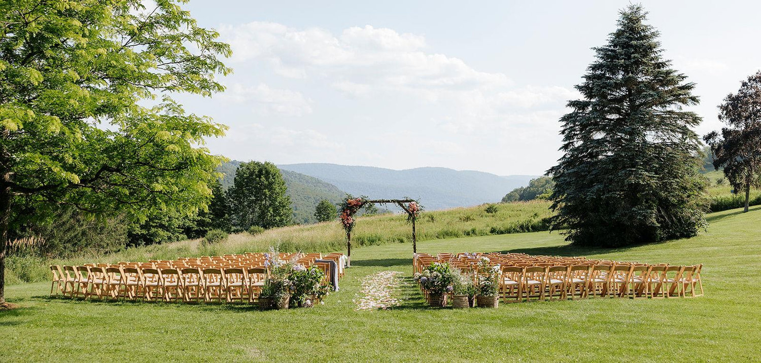 The Wedding Website of Veronika Banach and Erik Hansen