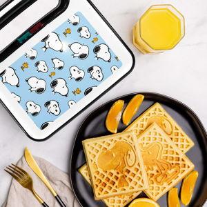 Uncanny Brands Peanuts Waffle Maker - Make Snoopy and Woodstock Waffles