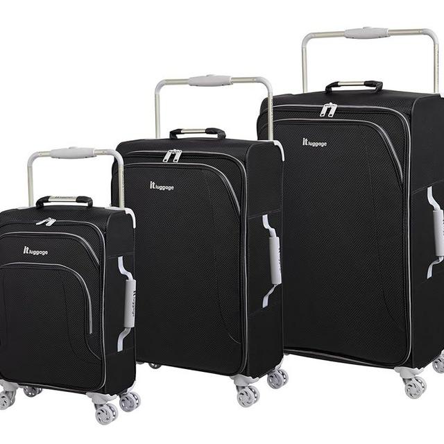 it luggage World's Lightest New York Softside 8 Wheel Spinner, Black, 3-Piece Set (22/28/32)