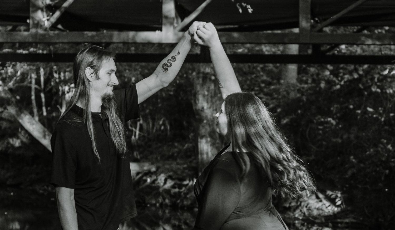 The Wedding Website of Ashley Glenn and Jess Tankersley