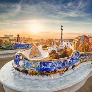 Park Guell - Skip The Line & Guided Tour for 2 - Barcelona