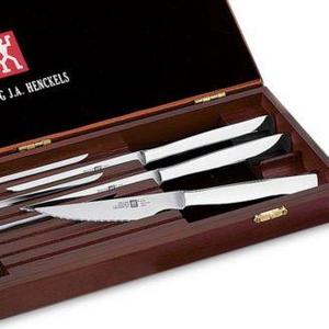 J.A. Henckels - Zwilling TWIN® Gourmet 8-Piece Stainless Steak Knife Set