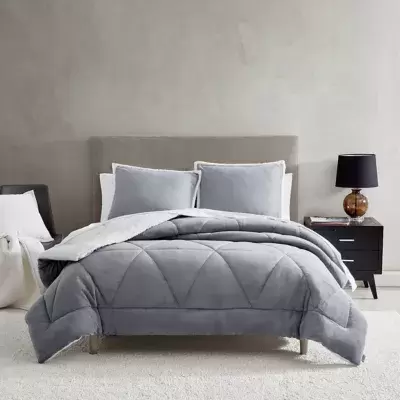 UGG® Avery 3-Piece Reversible King Comforter Set in Seal Grey