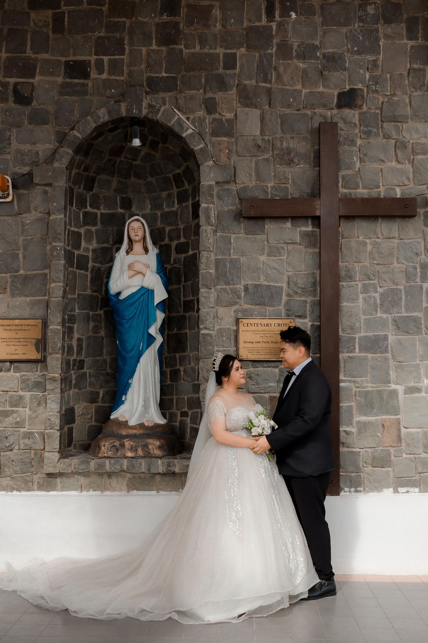 The Wedding Website of HILARRY ELDON JOHN and EMELDA AYUB