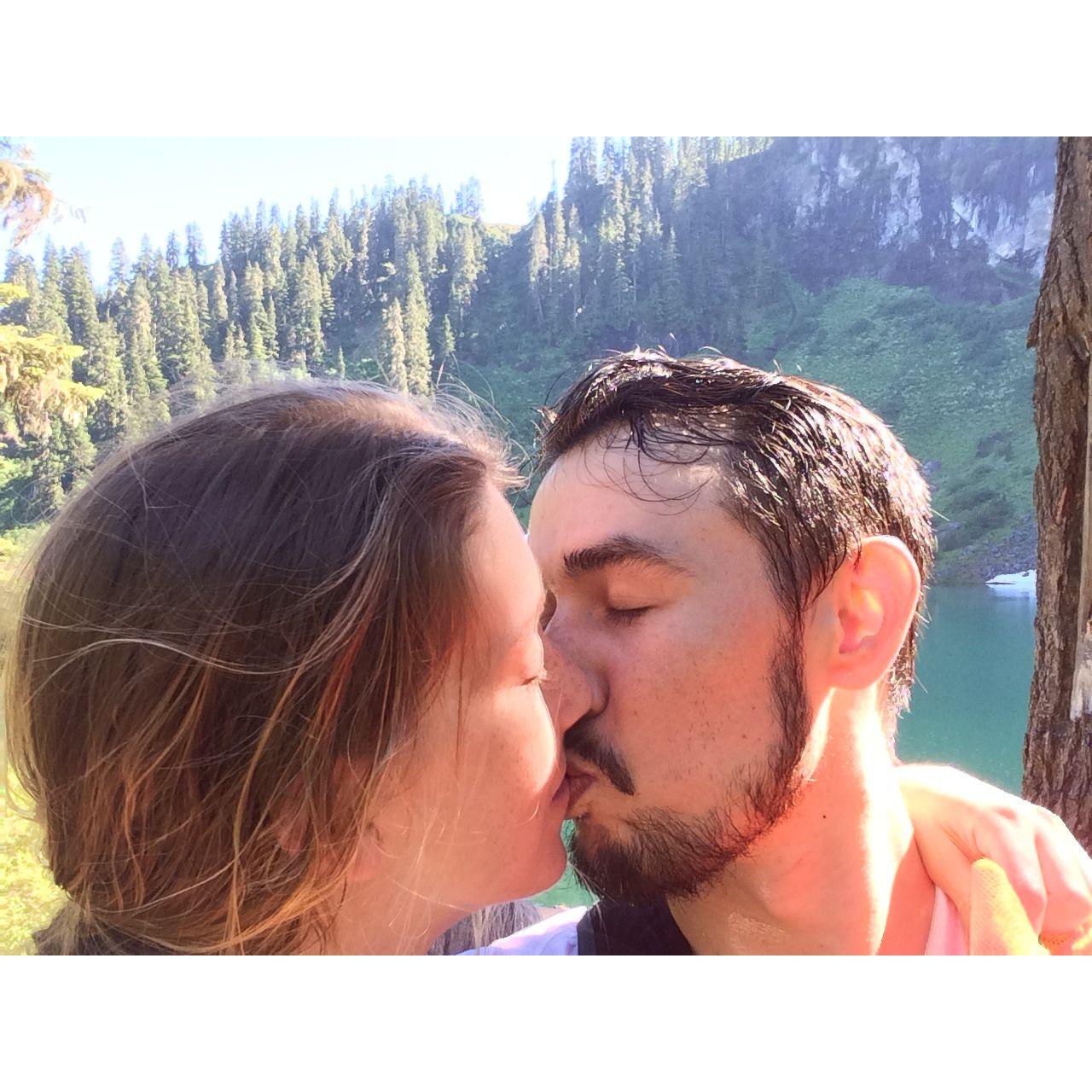 Smoochin' on a hike.