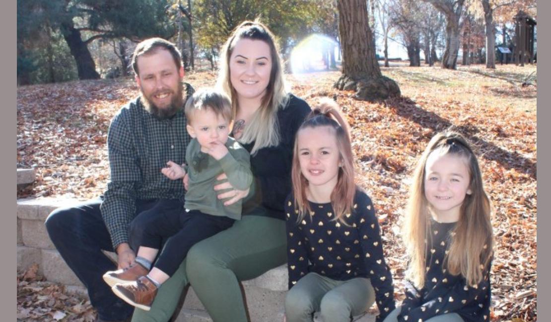 The Wedding Website of Hope Garrett and Damyn French