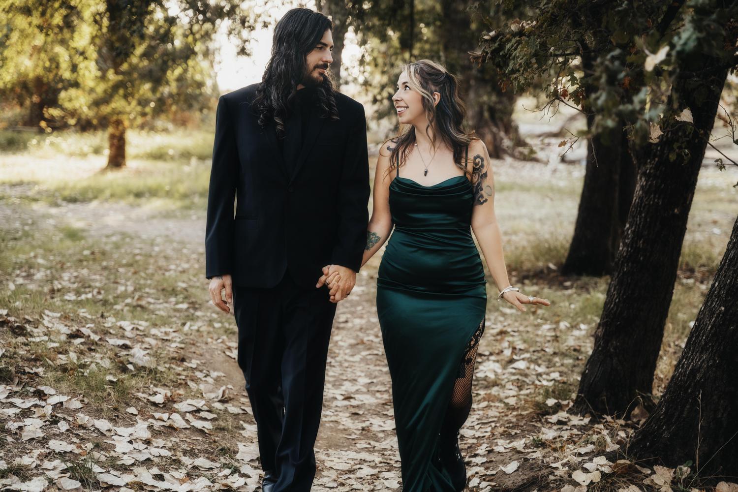 The Wedding Website of Larissa Jones and Cary Jones