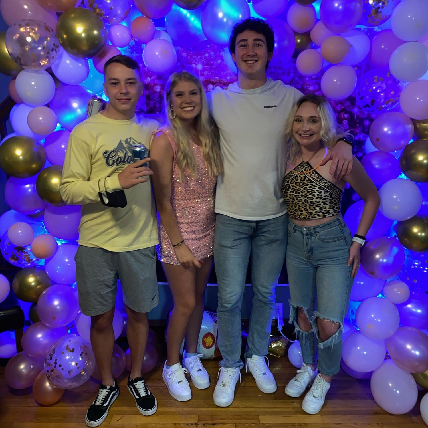 College Besties (05/2021)