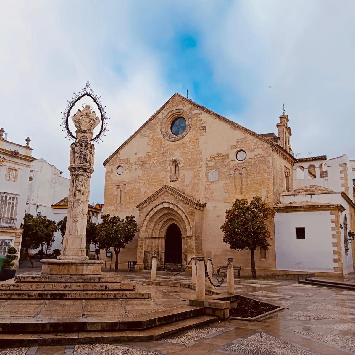 This is the same church Lucia's parents were married in 1997.
