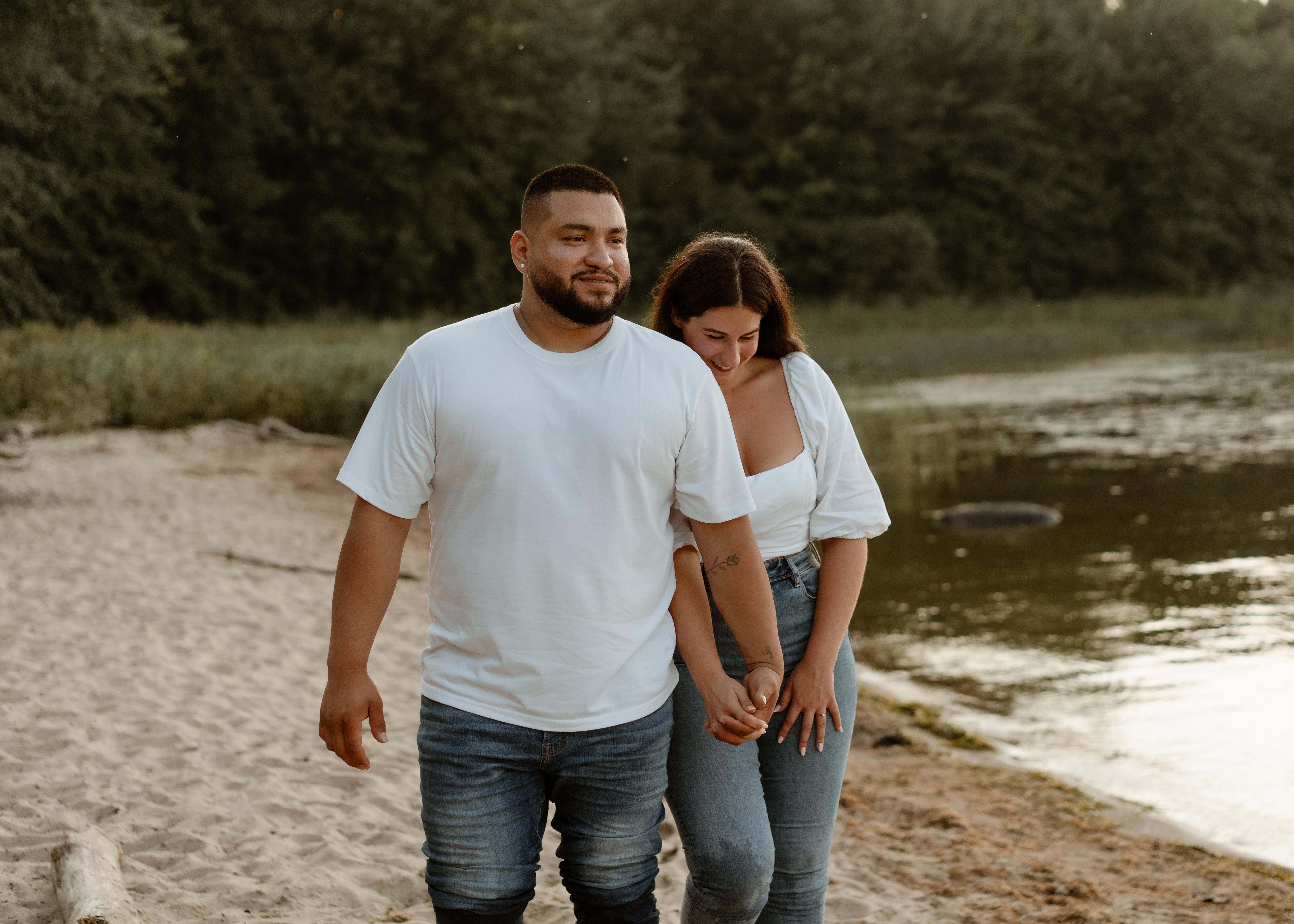 The Wedding Website of Caroline Comeau and Alejandro Granados Perez