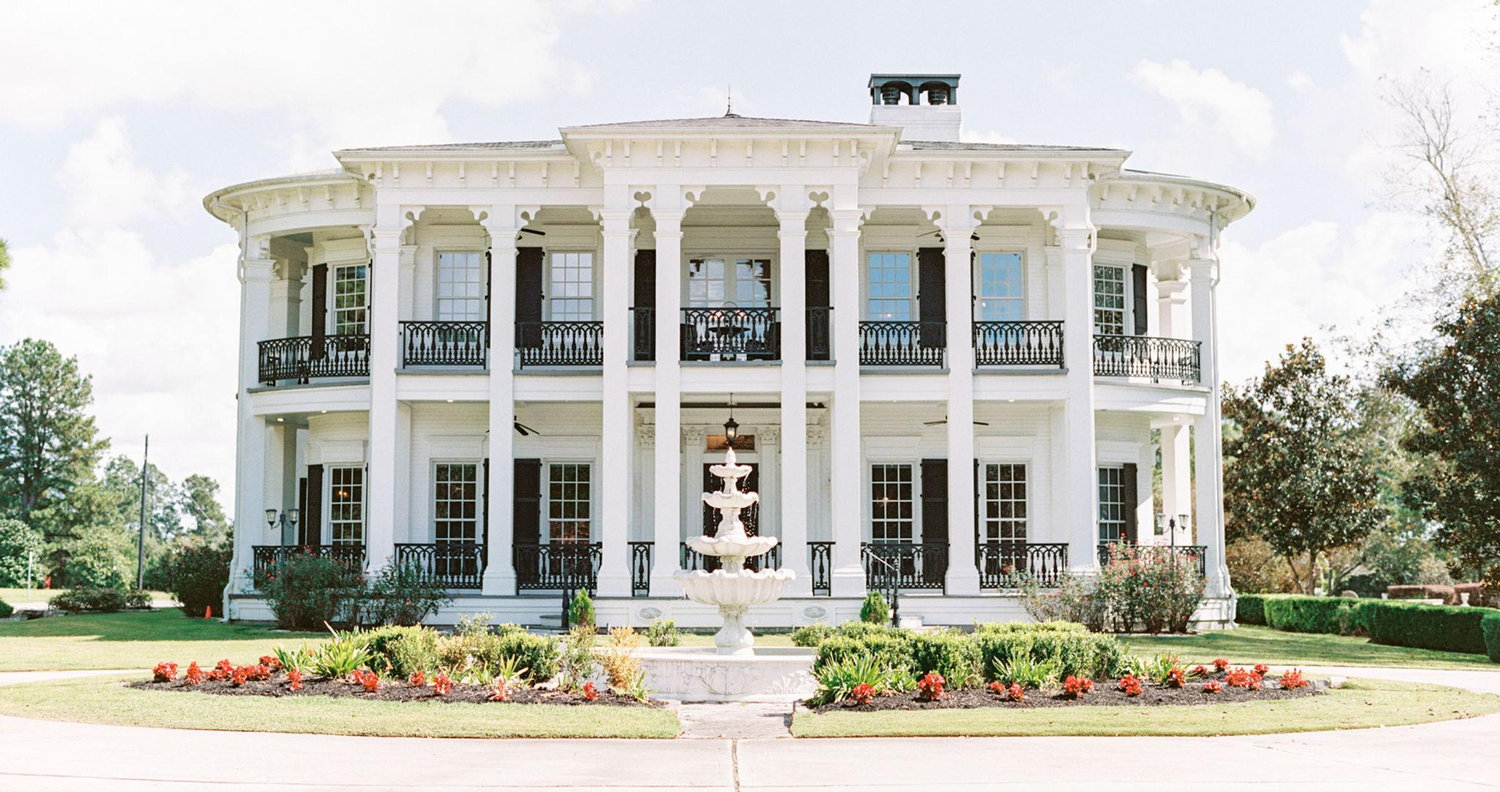The Wedding Website of Maggie Cox and Gavin Witten