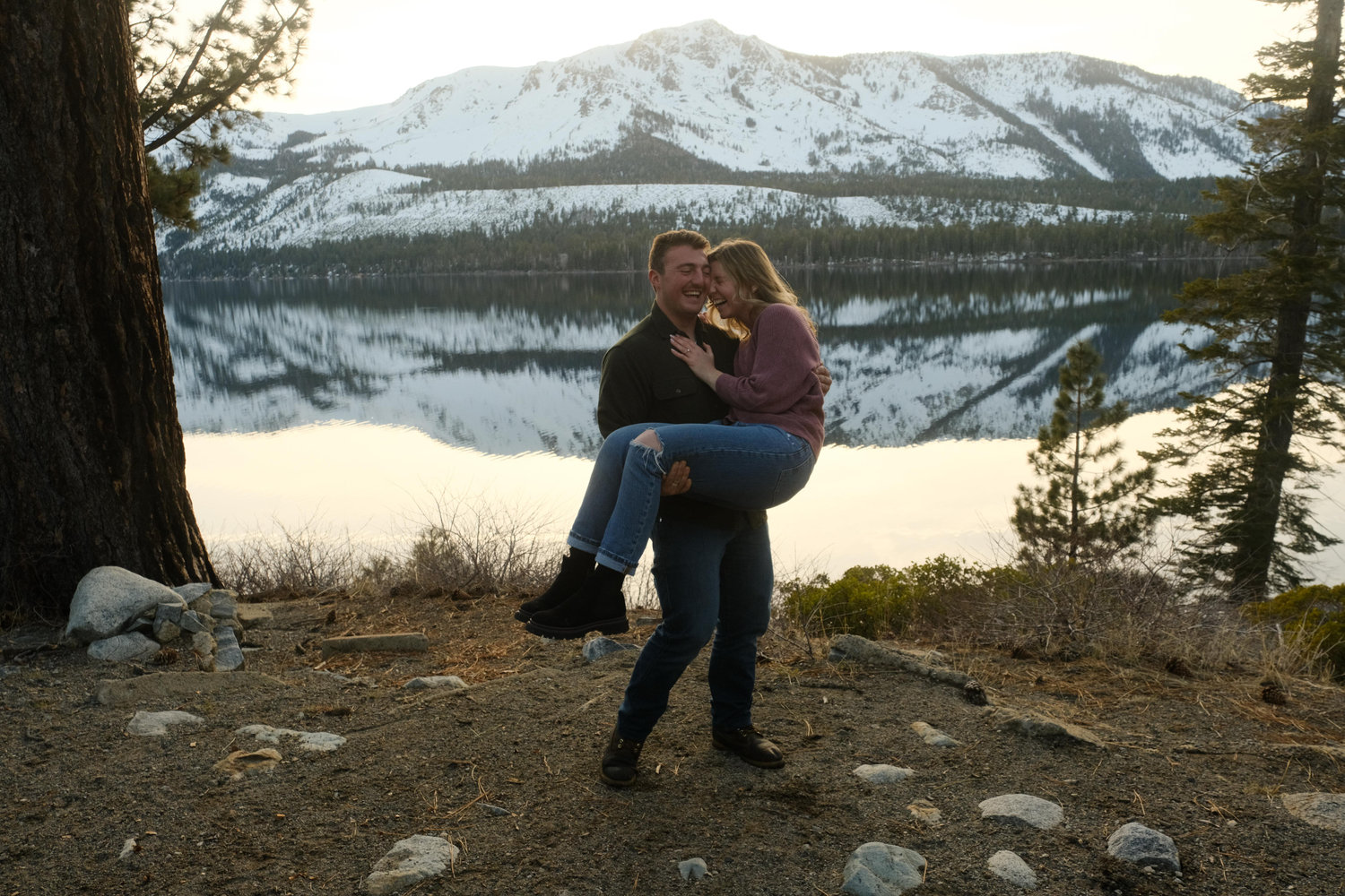 The Wedding Website of Laura Ann Pacos and Justin Smith