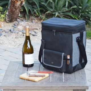 Wine & Cheese 2-Person Insulated Picnic Set