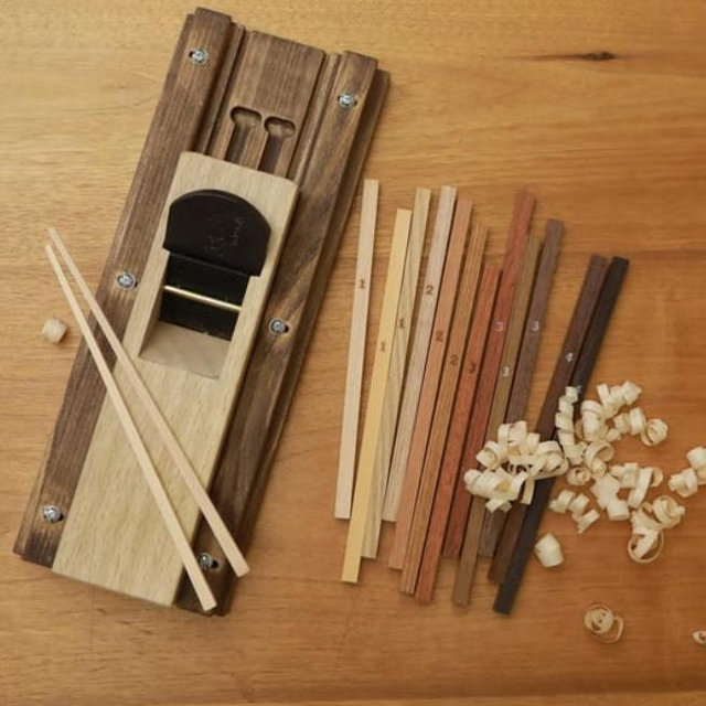 Honeymoon Chopstick Making Class in Tokyo