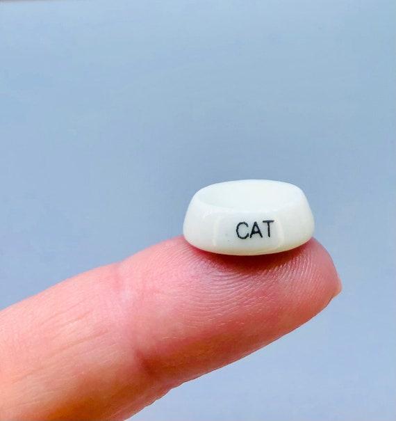 Miniature Pet Kitty Cat Bowl Dish Collectable Ceramic Ornament