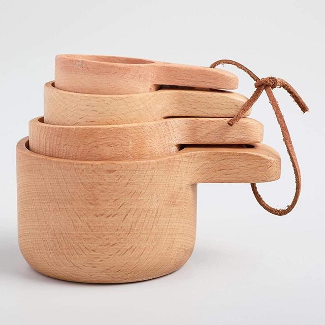 Natural Wood Nesting Measuring Cup Set