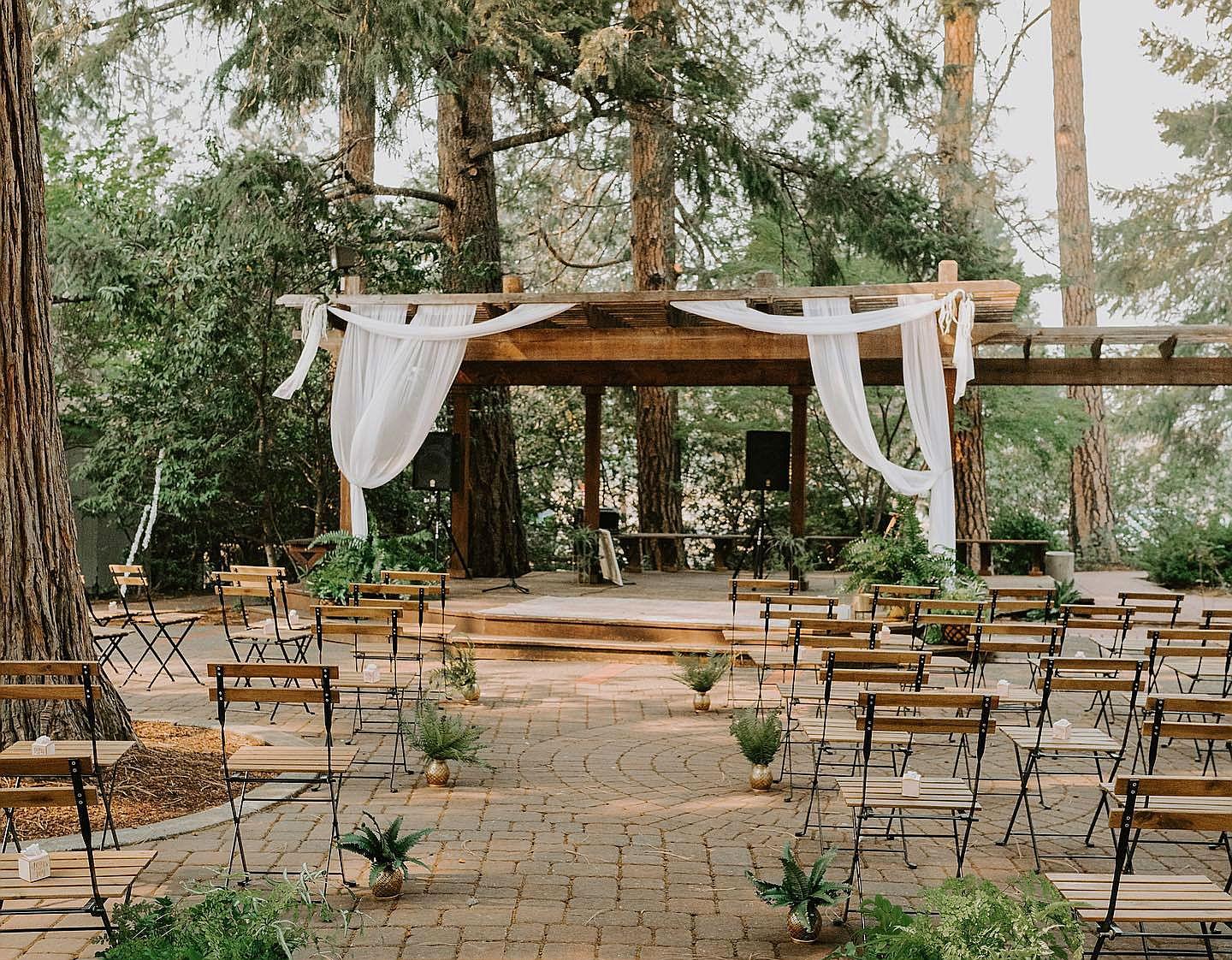 The Wedding Website of Ashley Anne Stillwell and Trevor Allen Roland