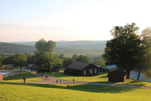 The Wedding Website of Lindsey McNeil and Patrick Smith
