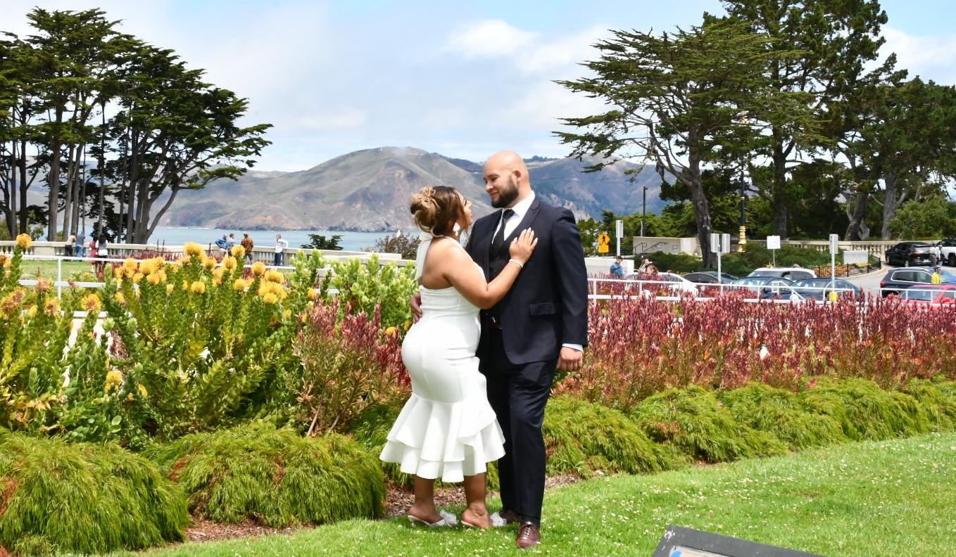 The Wedding Website of Gabriela Morales and Jonas Fernandez