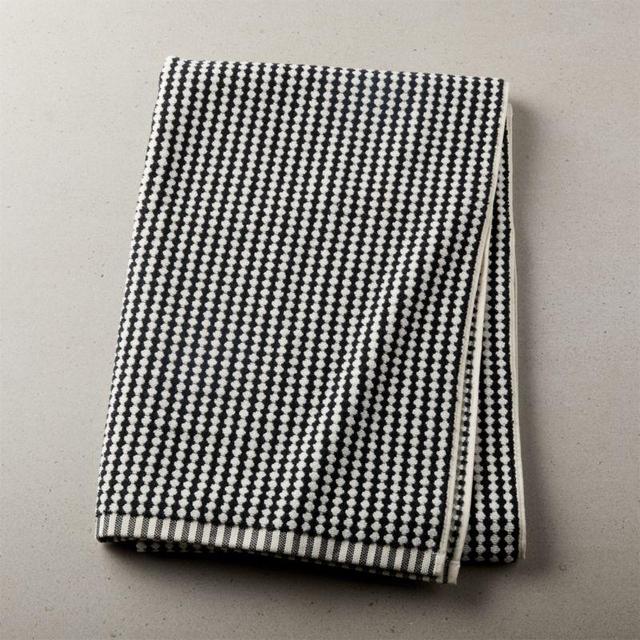 Lena Black and White Bath Towel