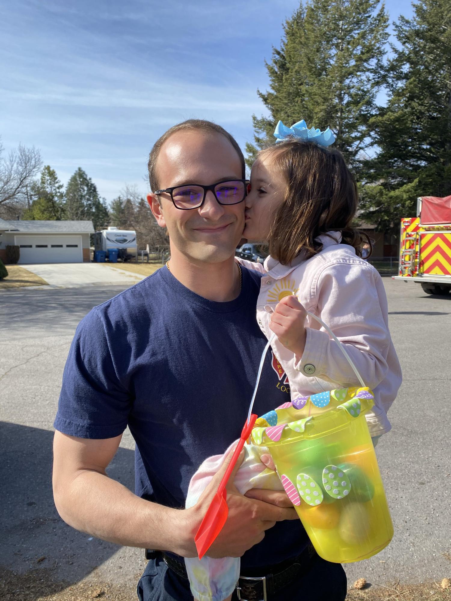 Alec came to visit Kenzie’s preschool class during their Easter egg hunt. The kids were so excited to see Fireman Al and the firetrucks.