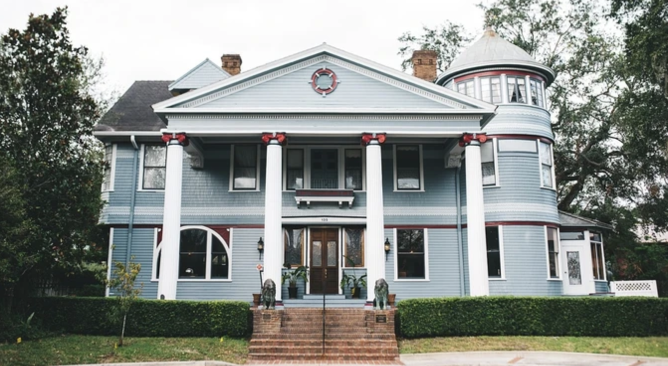 The Wedding Website of Elizabeth VanFossen and Ryan Pabon