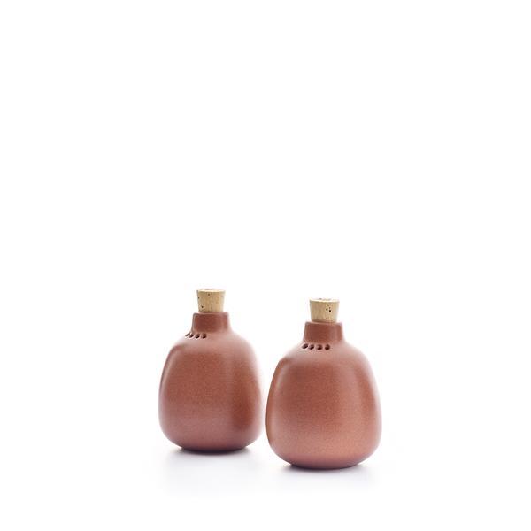 Salt & Pepper (in Redwood)