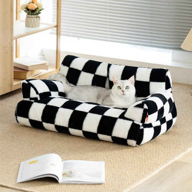 Pet Couch Bed, Washable Cat Beds for Medium Small Dogs & Cats up to 25 lbs, Durable Dog Beds with Non-Slip Bottom, Fluffy Cat Couch, 26×19×13 Inch (Black&White)