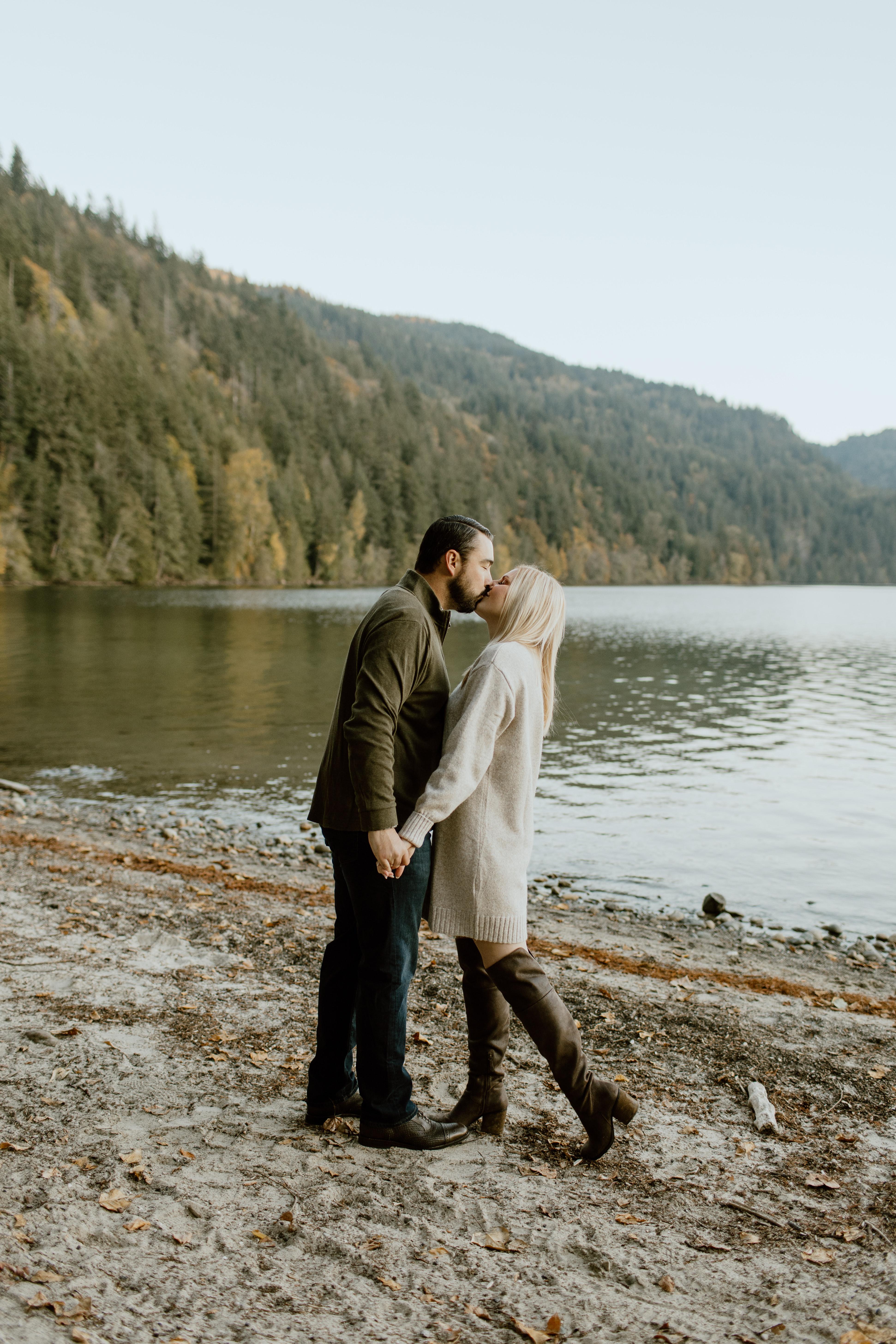 The Wedding Website of Desirae Stroh and Jeff Kelly