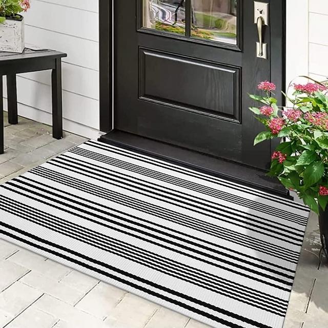 Black and White Striped Outdoor Rug , 27.5"x43" Cotton Modern Hand-Woven Reversible Front Porch Door Mat Welcome Layered Doormat Washable Doorway Carpet for Farmhouse Kitchen Laundry Room