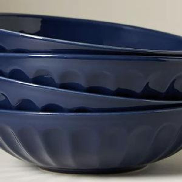 The Latte Stoneware Pasta Bowls, Set of 4: Amelie Edition, Navy