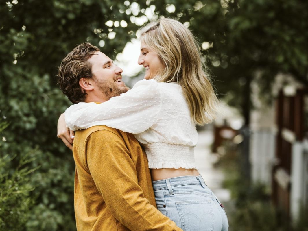 The Wedding Website of Nicole Bellah and Matthew Loundagin