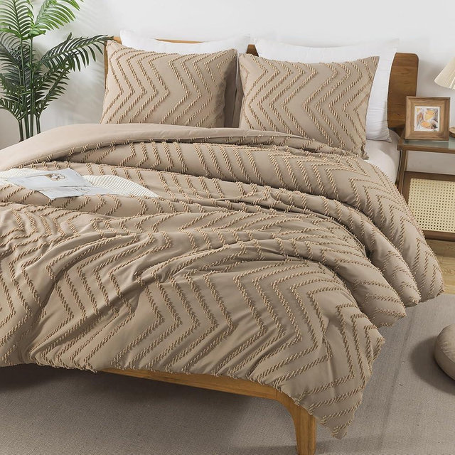 Andency Taupe Comforter Set Queen Size, Boho Soft Warm Tufted Bedding Comforter Sets for Queen Size Bed, 3 Pieces Aesthetic Chevron Farmhouse Cute Bohemian Textured Bed Set