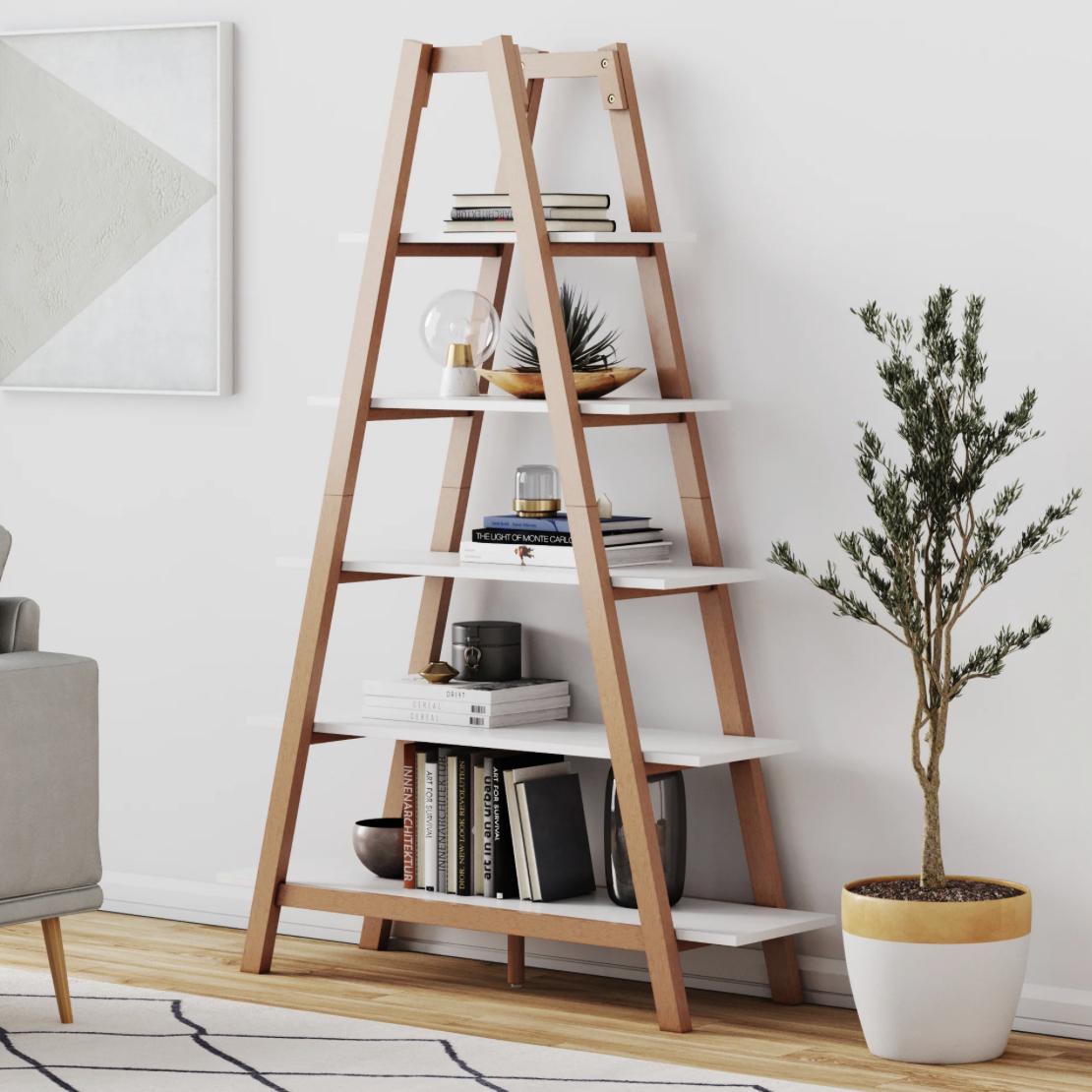 Wood 5-Shelf Ladder Display Bookshelf
