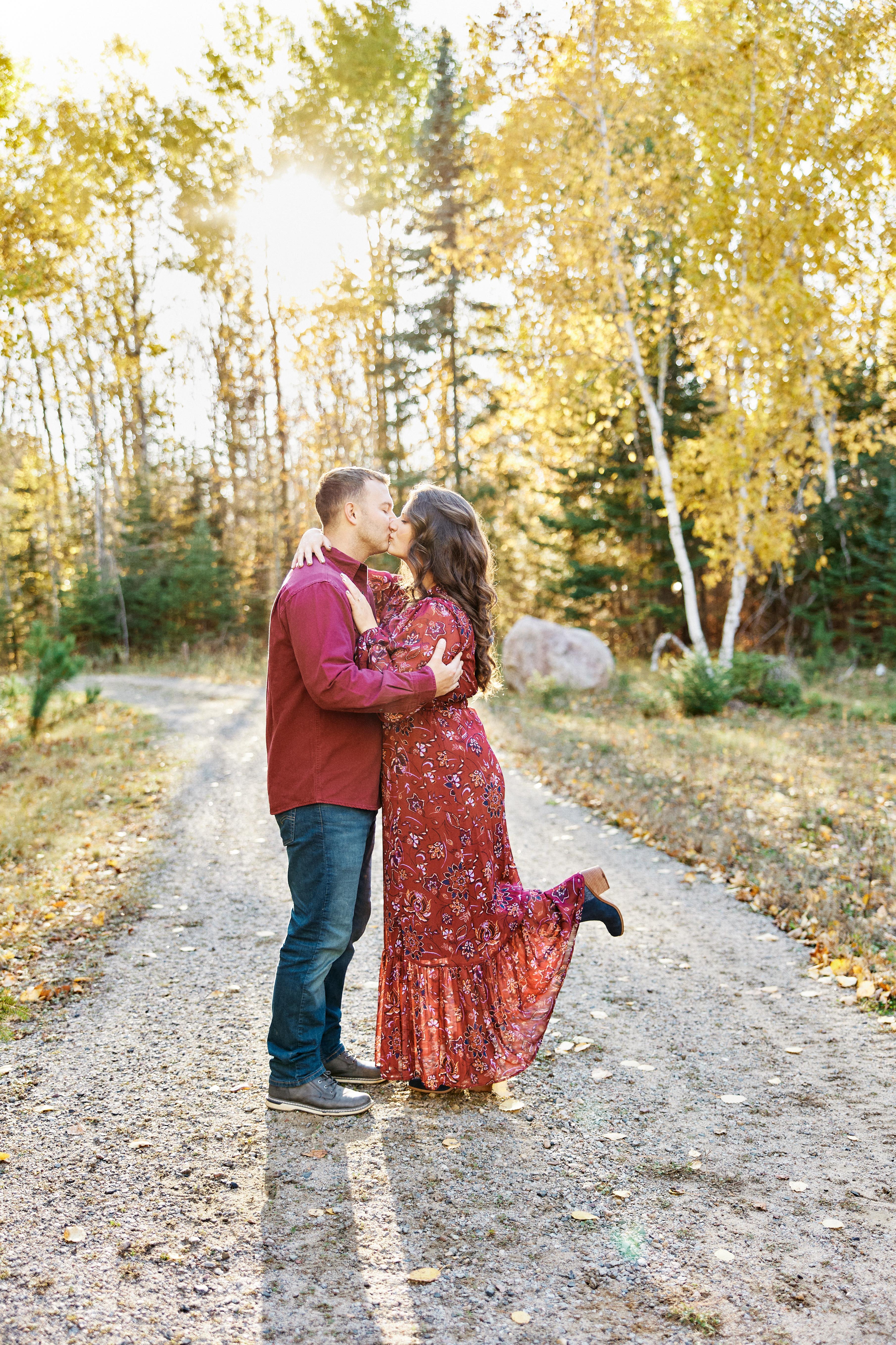 The Wedding Website of Chelsea Burrows and Eric Johnston