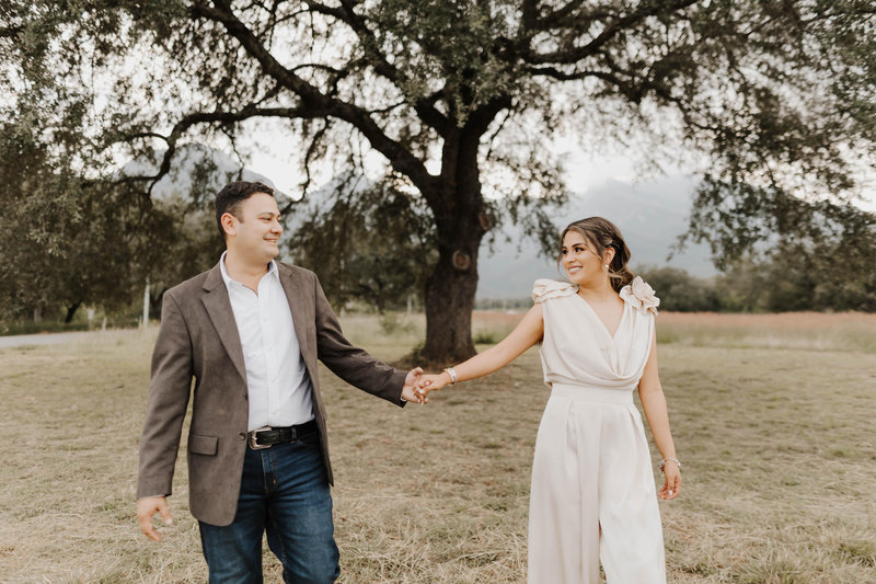 Leslie Galvan and Raúl Saenz's Wedding Website